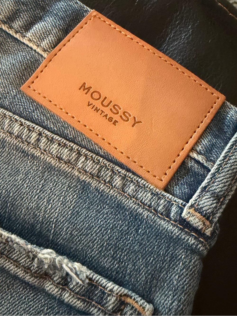 NWT Moussy vintage Glendale skinny comfort jeans in light blue size 26